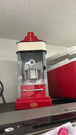 Nostalgia Electrics Hollywood Popcorn Maker