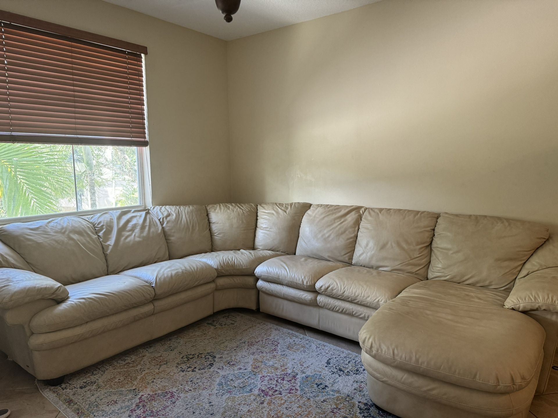 Natuzzi Leather Sofa/couch For Sale