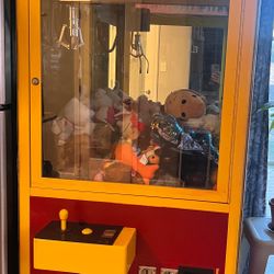 Claw / Crane Toy Machine  