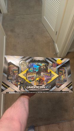 Umbreon gx premium collection