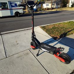 EOEOTWO Electric scooter