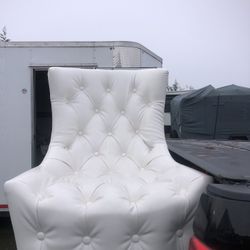 White Leather Chair 