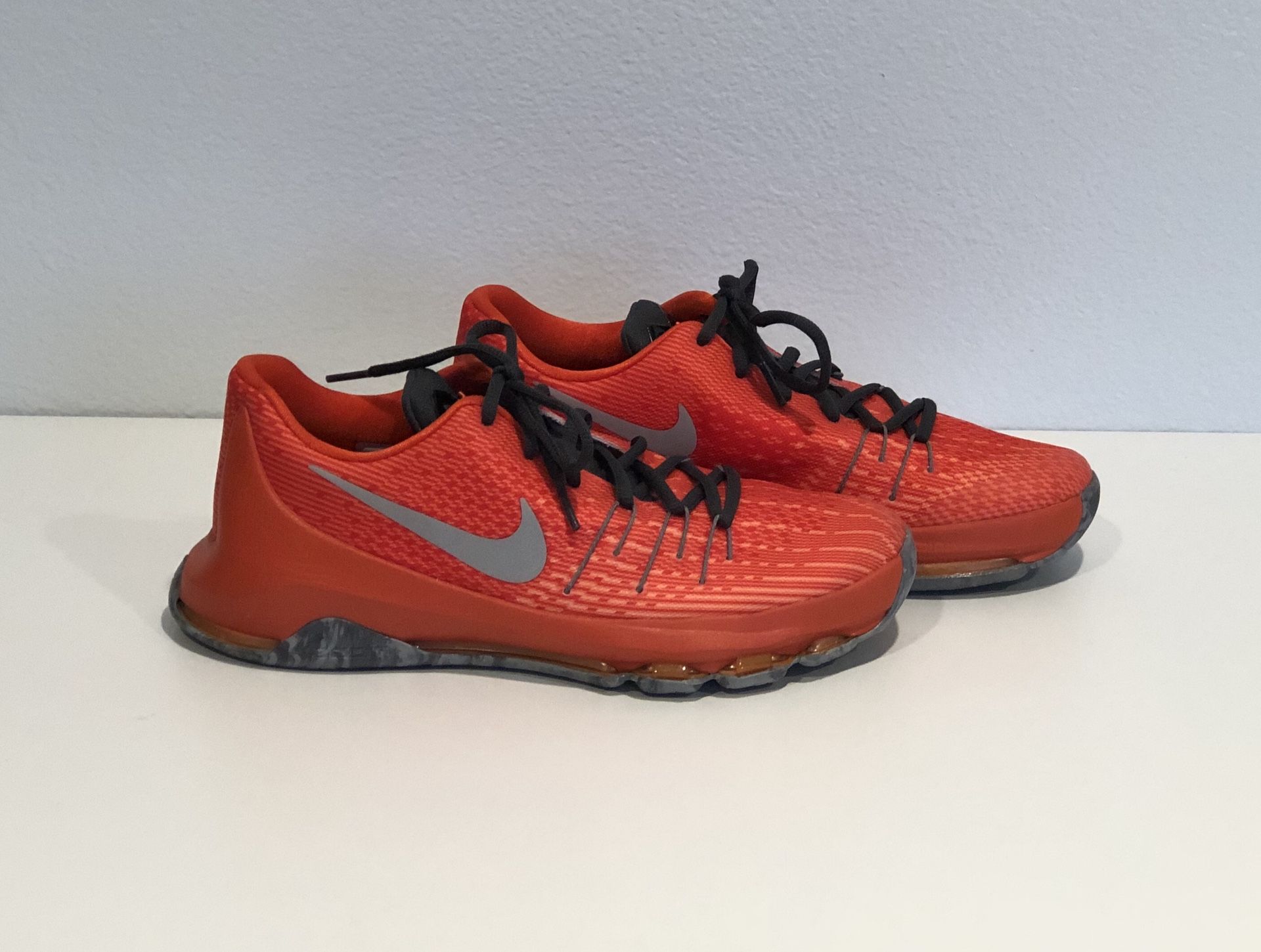 Nike KD Grade School Nike Basketball Shoes 768867 808 Size 7Y