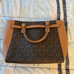 Michael Kors Purse/bag