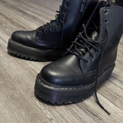 DocMartens 
