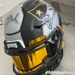Tom Brady Autographed Speed flex Helmet 