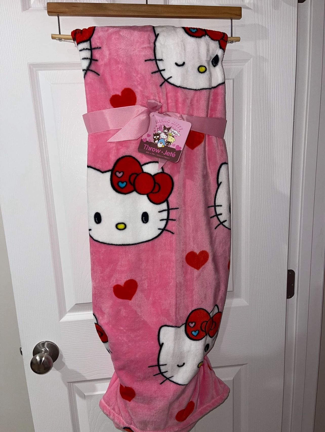 Hello Kitty Blanket