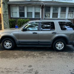 2003 Ford Explorer