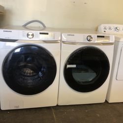 Samsung He Front Load Washer And New Open Box Gas Dryer Set Stackable In White With Steam 