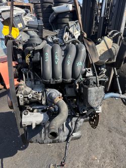 Parts 2004 Honda CRV 2.4 Engine $1250