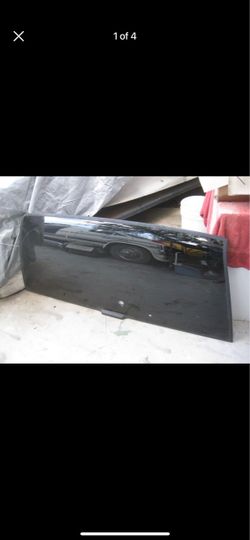 1998 Chevy Tahoe Rear Window
