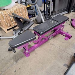 Hammer Strength Adj Bench