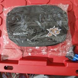 New Nba Philadelphia 76ers Fannypack 