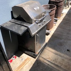 Grill OBO ! Need Gone !