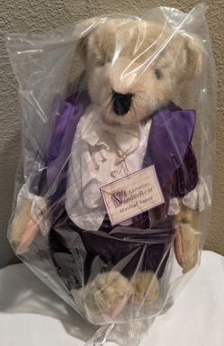 The VanderBear Family A Musical Soiree 20" Cornelius Plush, new