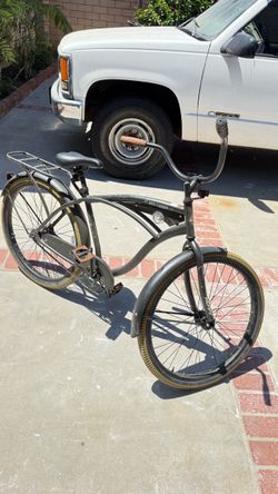 Beach cruiser bicycle
