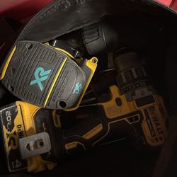 Dewalt tool set open to trades