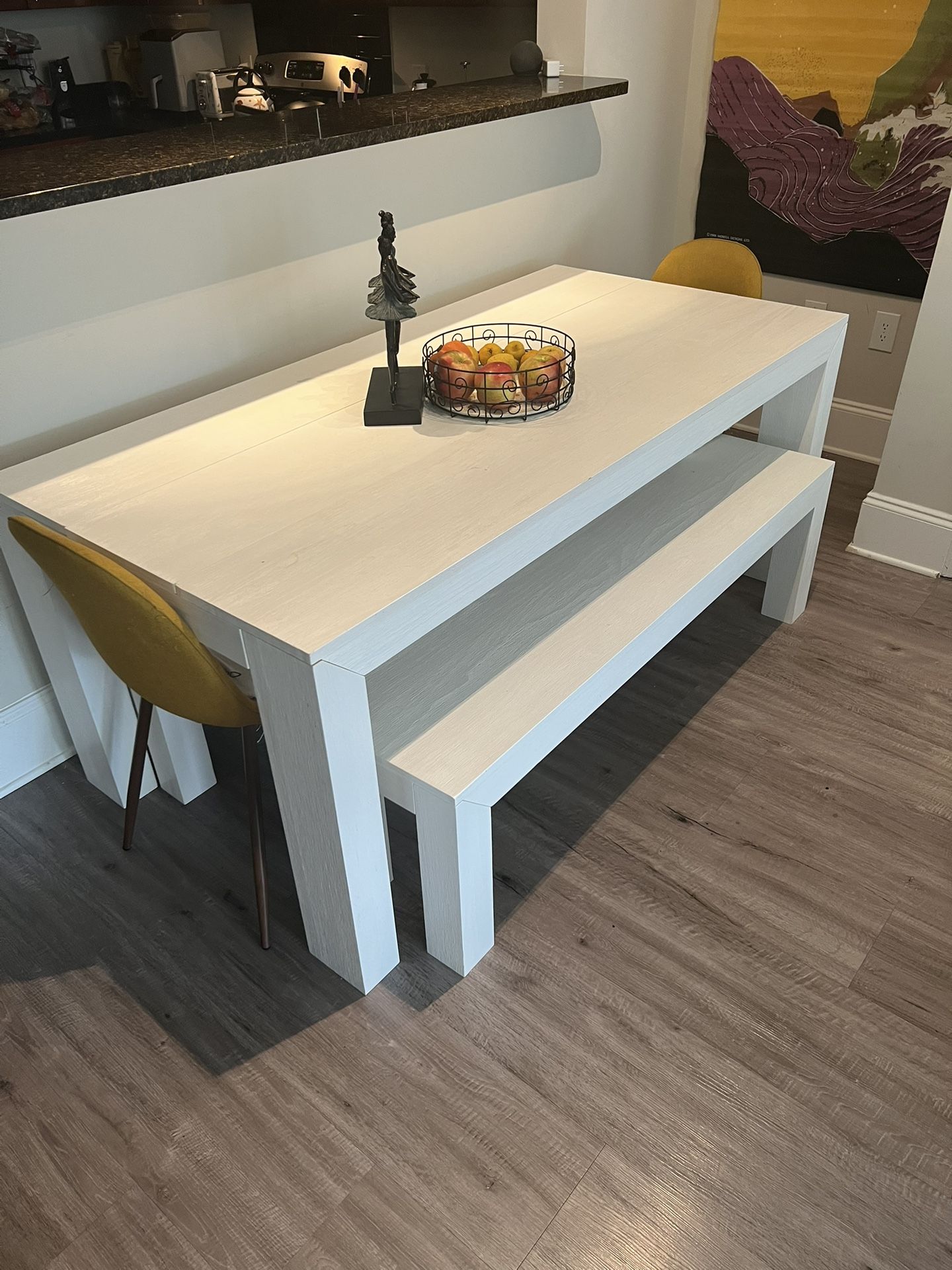 Solid White Table Bench Table With 2 Benches