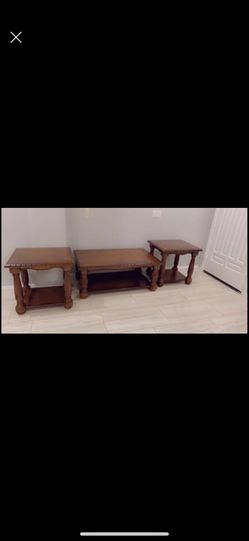 Coffee table set