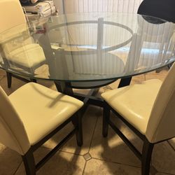 Dining Table 4 Chairs 