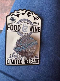 Disney Pin