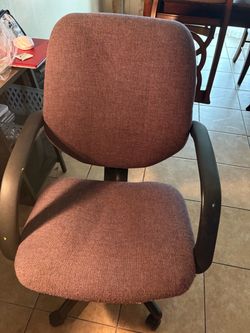 Desk chair