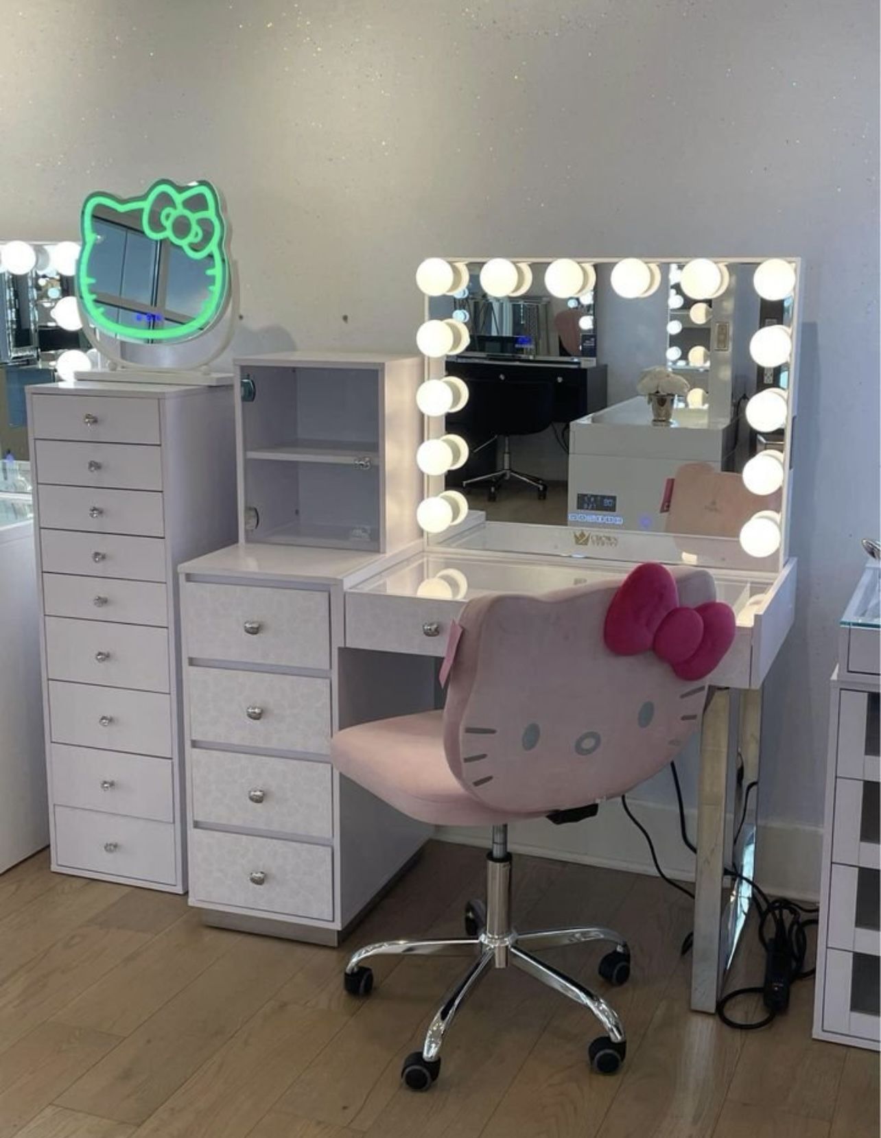 Glamour Vanities Ready To Pick Up Or We Can Deliver Same Day