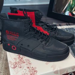 New Men's Shoes, Size 11