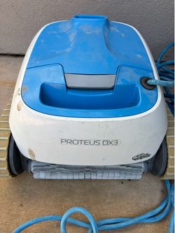 Proteus pool robot