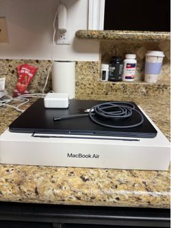 Mac book air m2 maxed