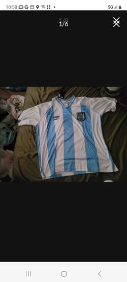 Only Worn Once Used Like-New Men's Umbro Argentina Soccer Futbol Jersey Size L