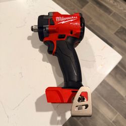 Milwaukee 1/2 inch fuel impact wrench
