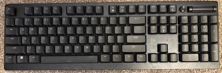 Razer DeathStalker V2 Pro