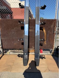 2019 20 21 22 24 2025  Chevy GMC 1500 Crew Cab running boards side steps