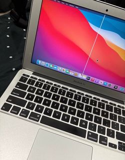 Apple MacBook Air Laptop