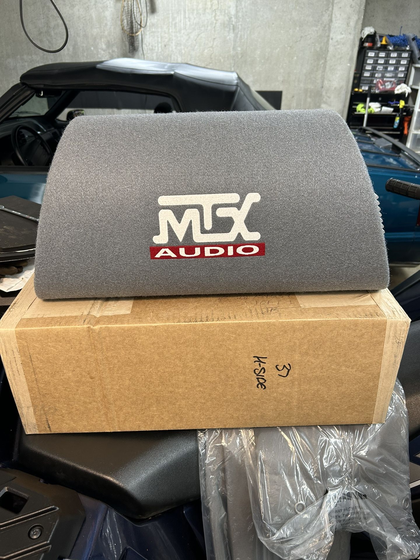 MTX Powered 8” Subwoofer
