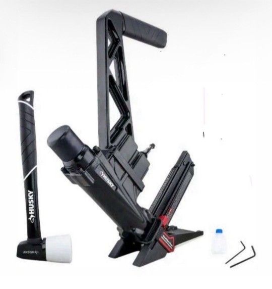 Husky Pneumatic 3-in-1 15.5-Gauge and 16-Gauge 2 in. Flooring Nailer and Stapler with Quick Jam Release
