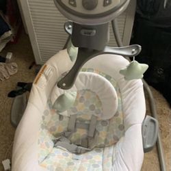 Graco baby swing