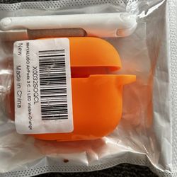 AirPods Case And Cleaner