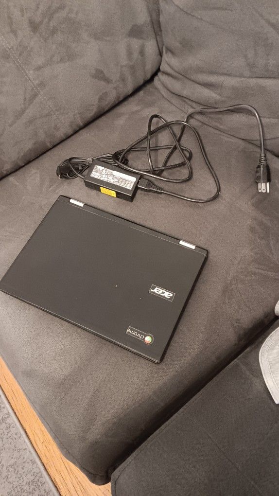 Chromebook Laptop / Tablet