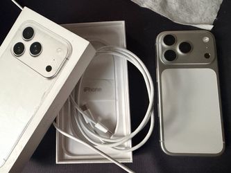 iphone 17 pro Unlocked 512gb （open box）