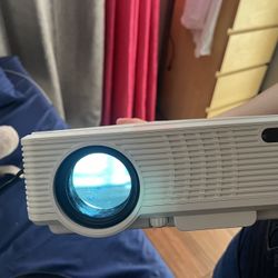 Keepwise Projector 