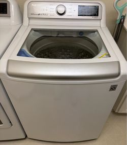 LG Large Capacity Washer & SMART Gas Dryer
