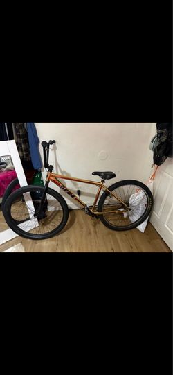Throne bike