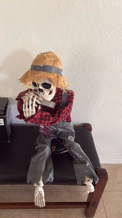 Halloween Skeleton Scarecrow Decoration