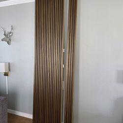 8FT Brown Panels Wxterior Interior