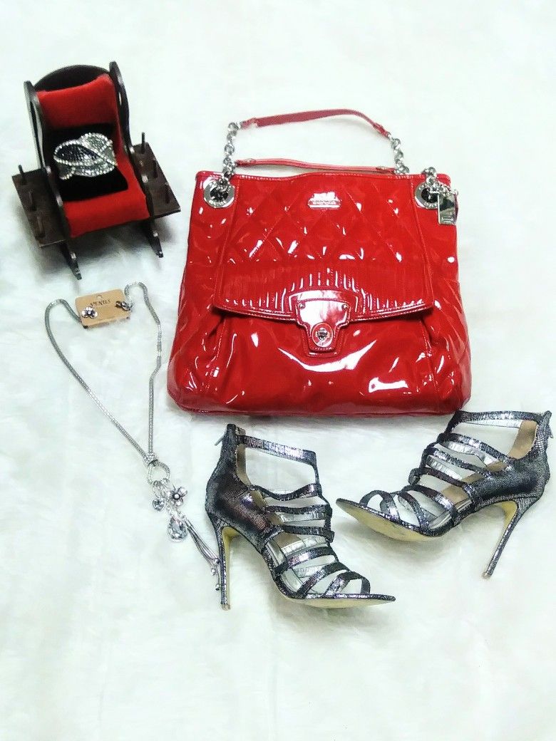 Red patent leather ⭐Coach Handbag ⭐NEW⭐ Silver Heels Sz 7.5 Accessories & More