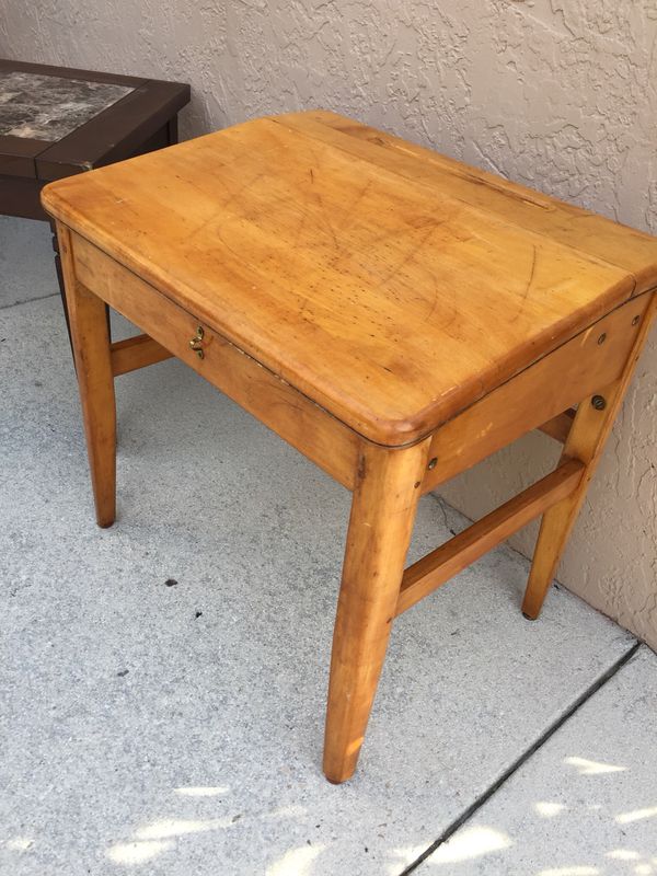 Solid Maple Vintage School Desk By W H Gunlocke Chair Co For Sale