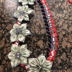 Graduation Leis / Custom Leis/ Gtaduaciones