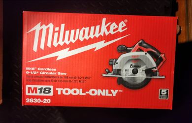 Milwaukee M18 6-1/2 in. Circular Saw (Tool-Only)
